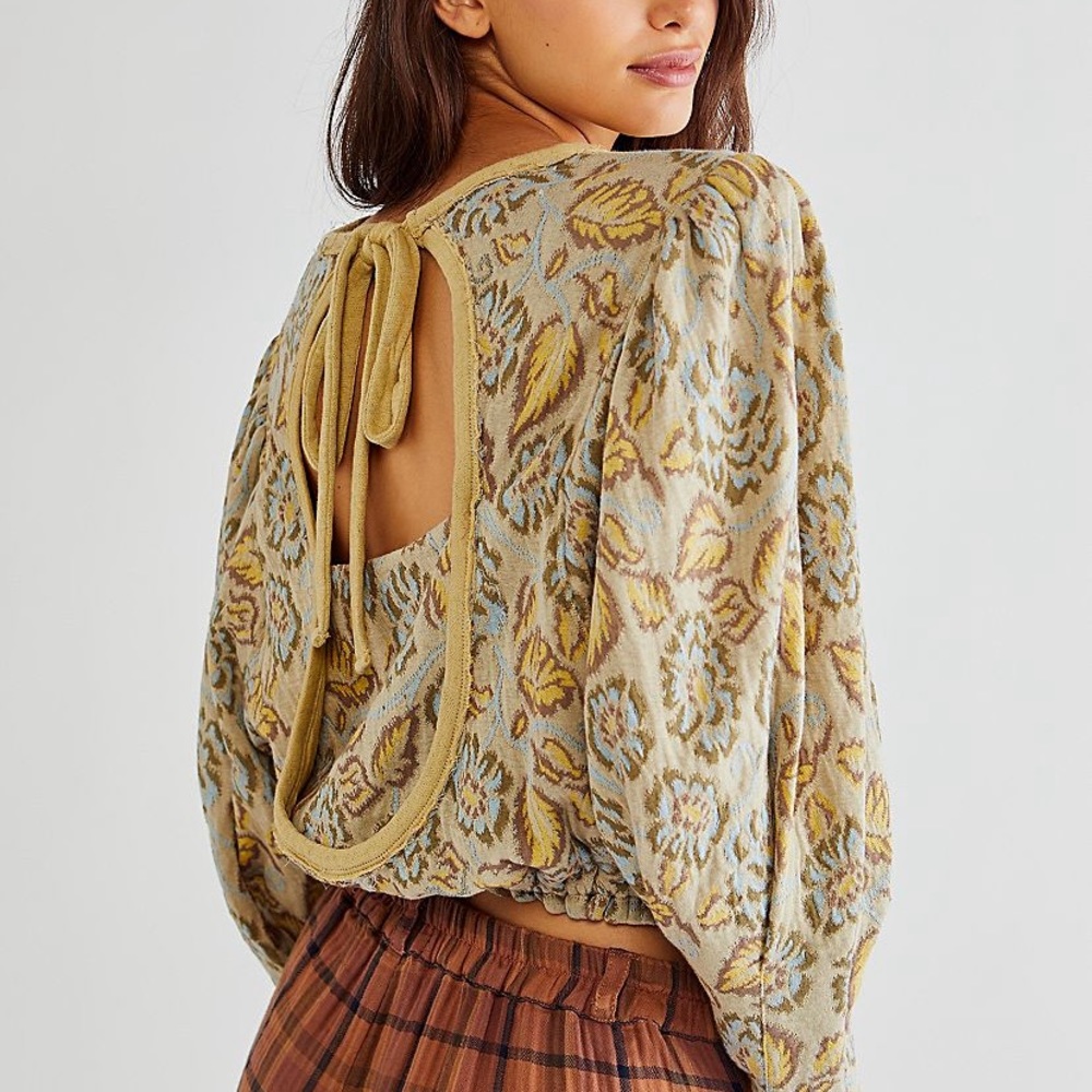 Free people no ordinary top small NWT
